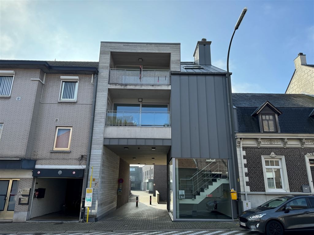 Modern duplexappartement met 2 terrassen, een ondergrondse autostandplaats en berging - foto 1
