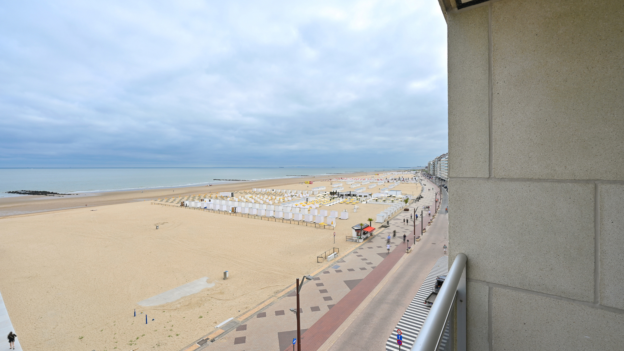 Uniek kustverblijf gelegen op de Zeedijk (Zoute) in Knokke-Heist - foto 2