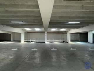 Informatie staanplaatsBent u op zoek naar staanplaatsen voor uw bedrijf? Zorg dat uw personeel nooit nog rondjes moet rijden om parkeerplek te vinden...