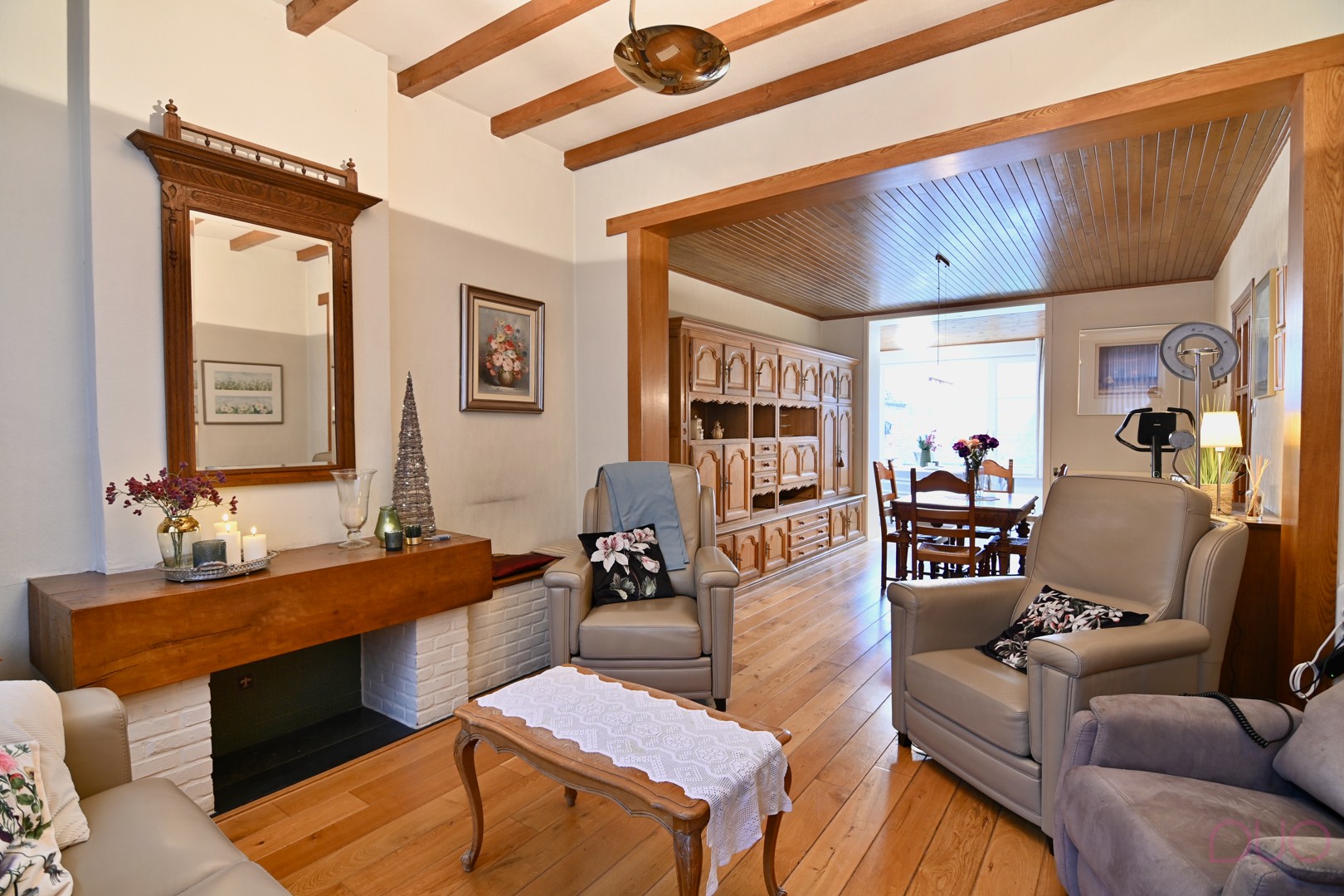 Ruime stadswoning met tuin in het centrum van Landen. - foto 3