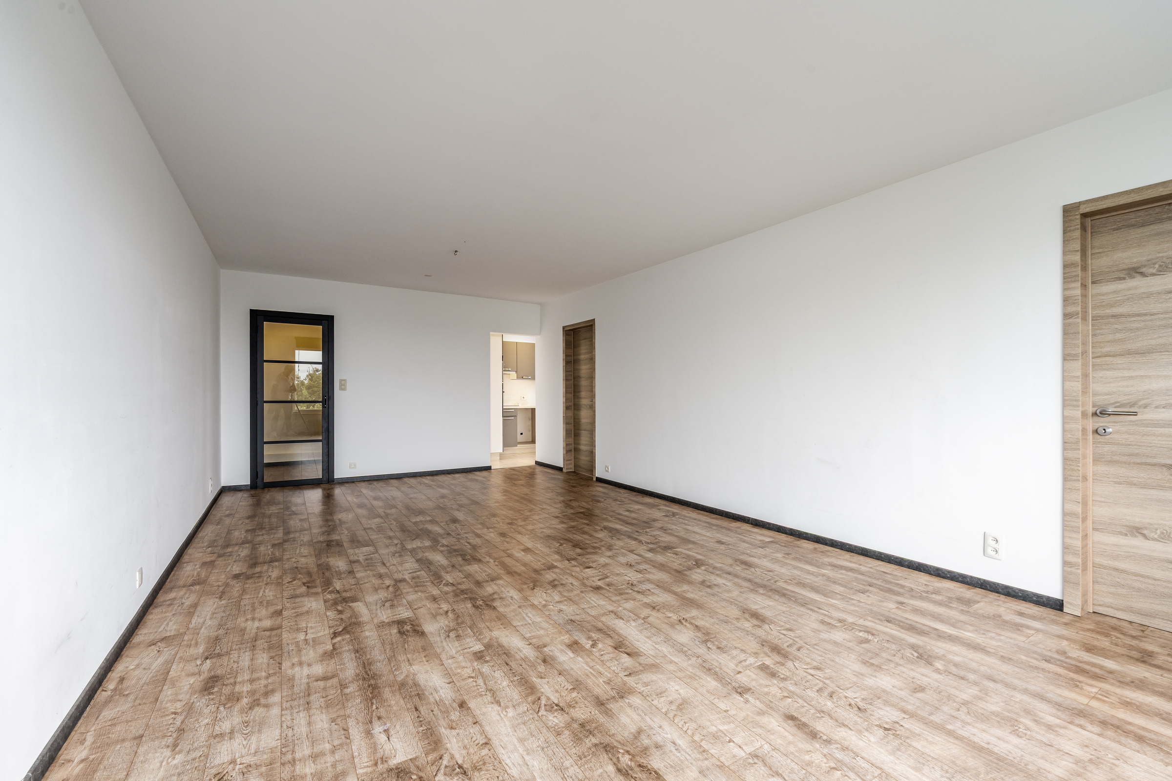 Gerenoveerd appartement met skylinezicht in Deurne - foto 4