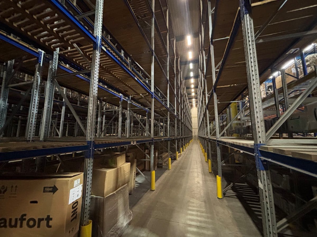 Palletopslag te huur met laad- en loskades - foto 3