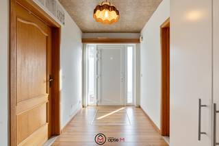 DEZE WONING IN DE ATHENEUMSTRAAT IN LEOPOLDSBURG IS GELEGEN OP EEN PERCEEL VAN 630 M² MET EEN RUIME, ONDERHOUDSVRIENDELIJKE TUIN EN ZICHT OP...