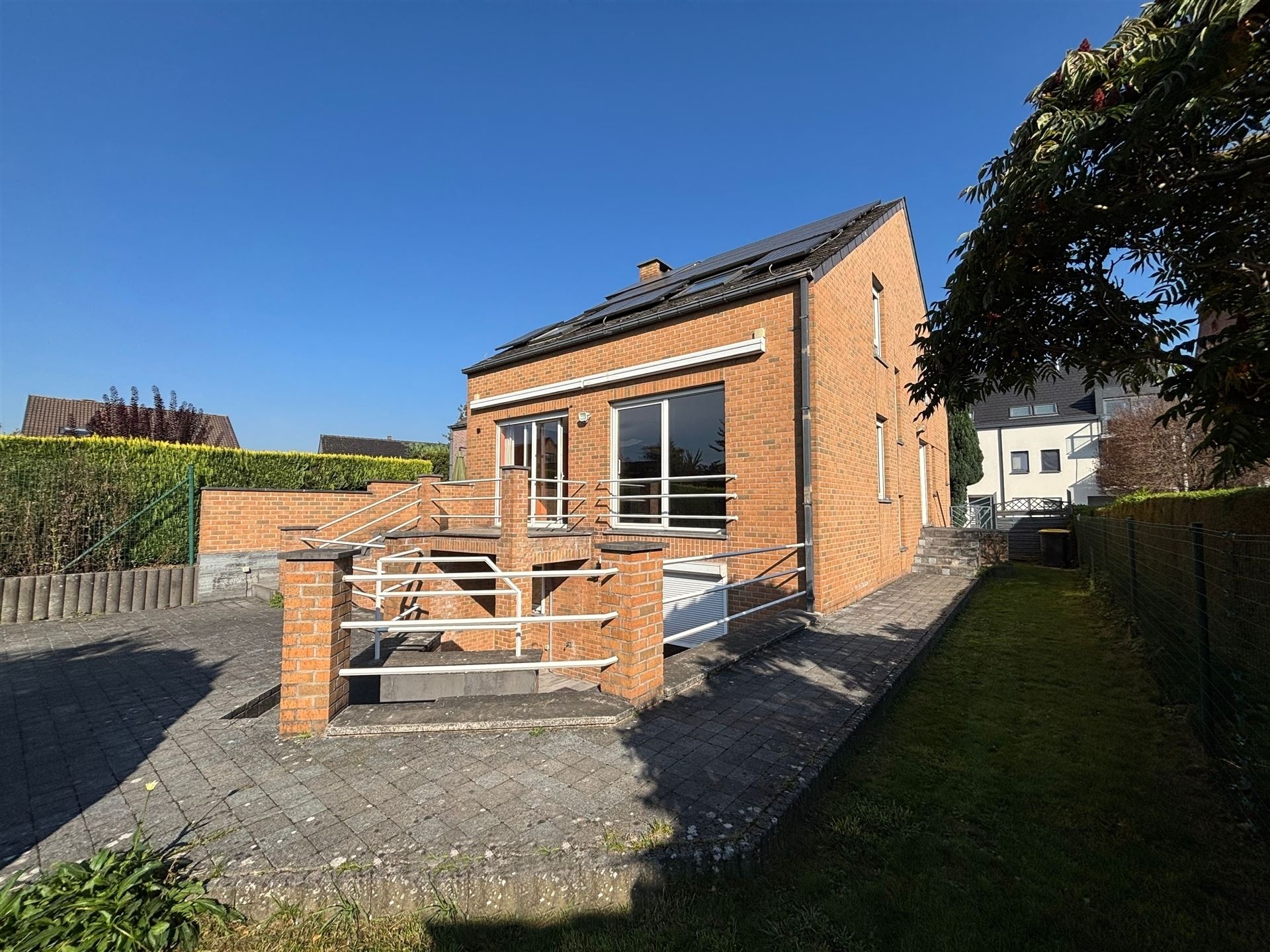 House for sale in Soignies with 4 bedrooms - photo 2