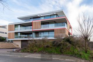 Op een uiterst uitzonderlijke en bevoorrechte ligging, op het einde van de Huldelaan aan de hoek met de Cottagelaan te Oostduinkerke, bevindt zich...