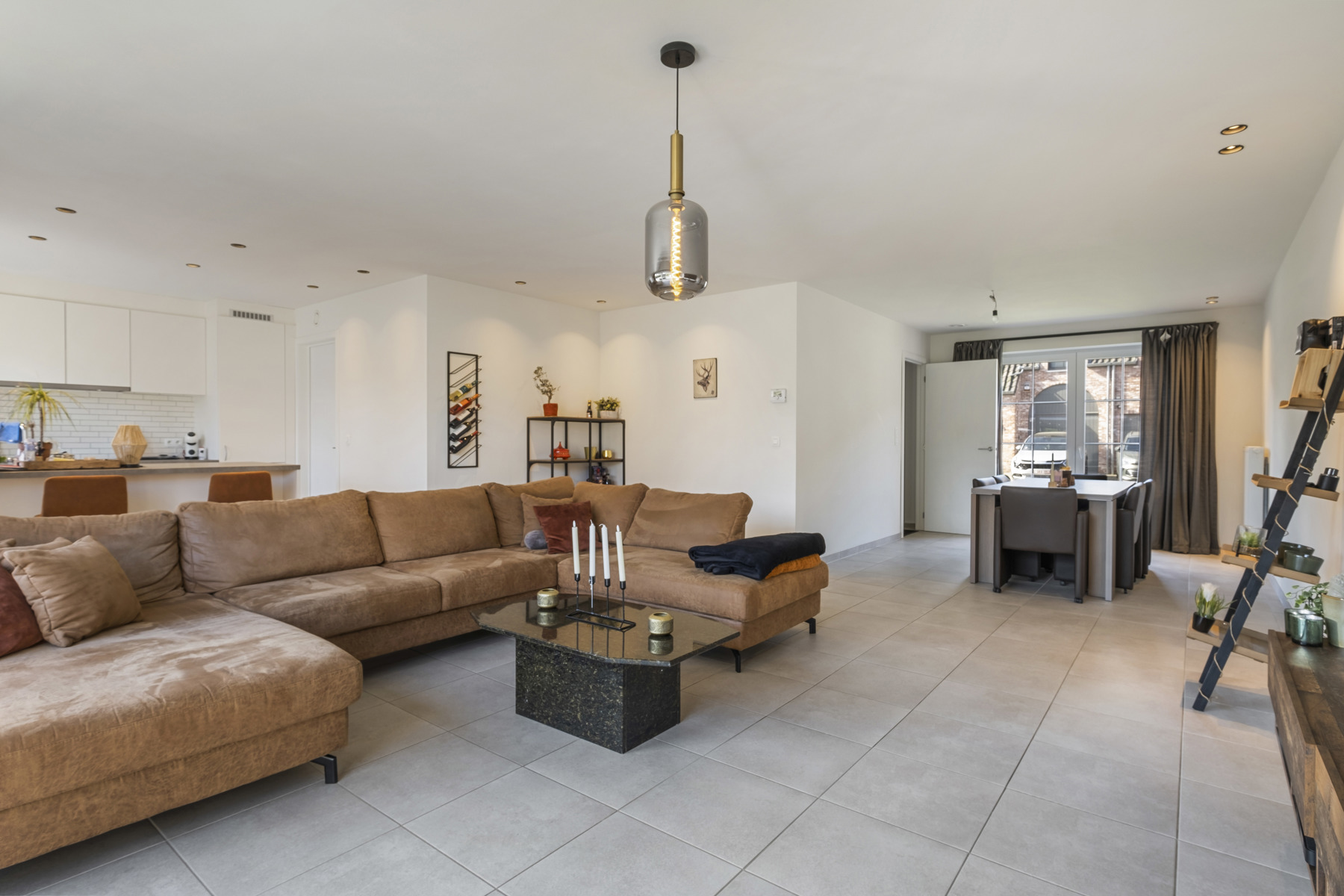 Ruime, energiezuinige woning te Sint-Michiels - foto 4