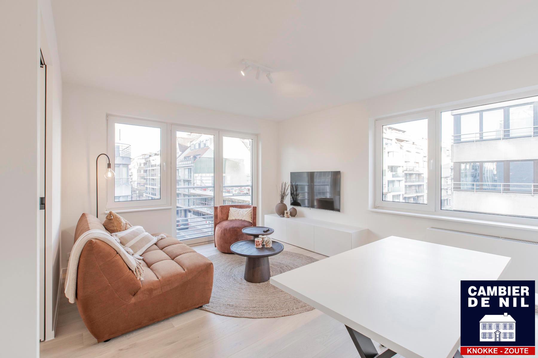 Gerenoveerd en centraal gelegen hoekappartement  - foto 4