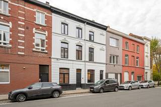 LocationThe property is located in a vibrant neighbourhood of the city of Ghent. You can reach the city centre in no time by bike or on foot.There...