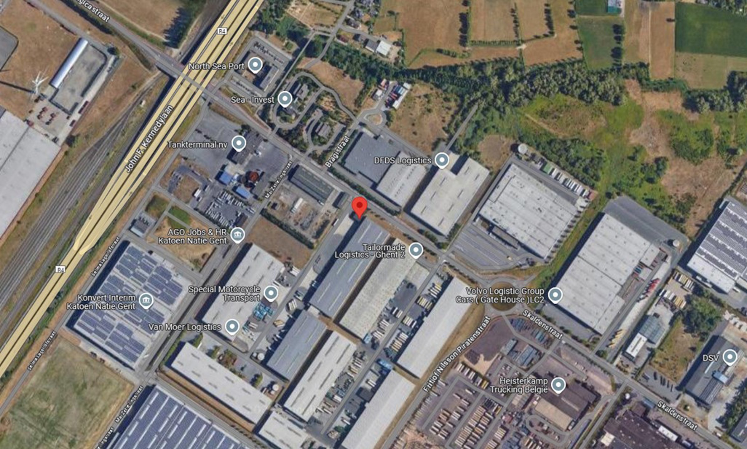 Magazijn 6.240 m² en buitenterrein 1.822m²   op de site Desteldonk in de haven van Gent  - foto 4