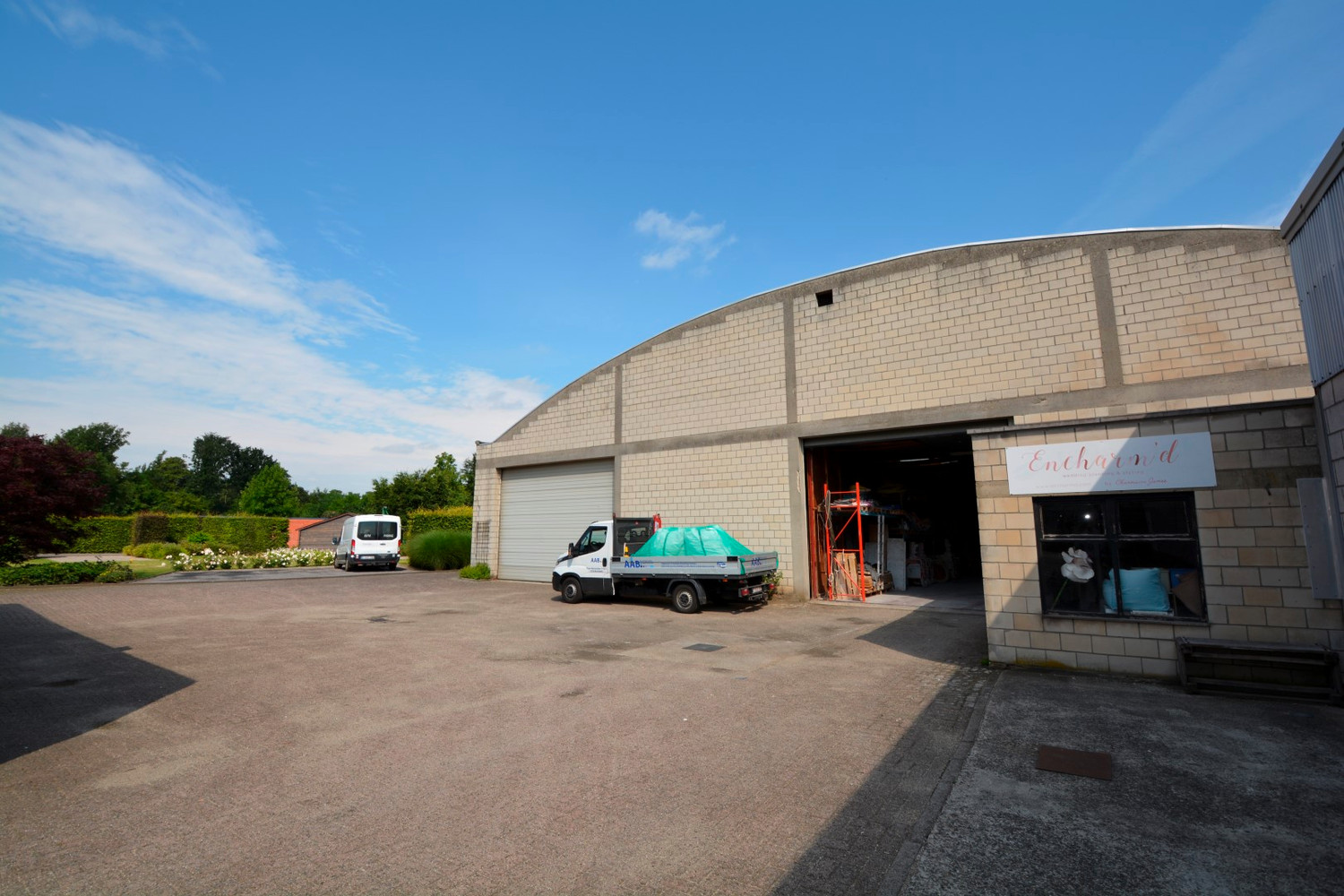 Commercial for rent in Ranst - photo 1