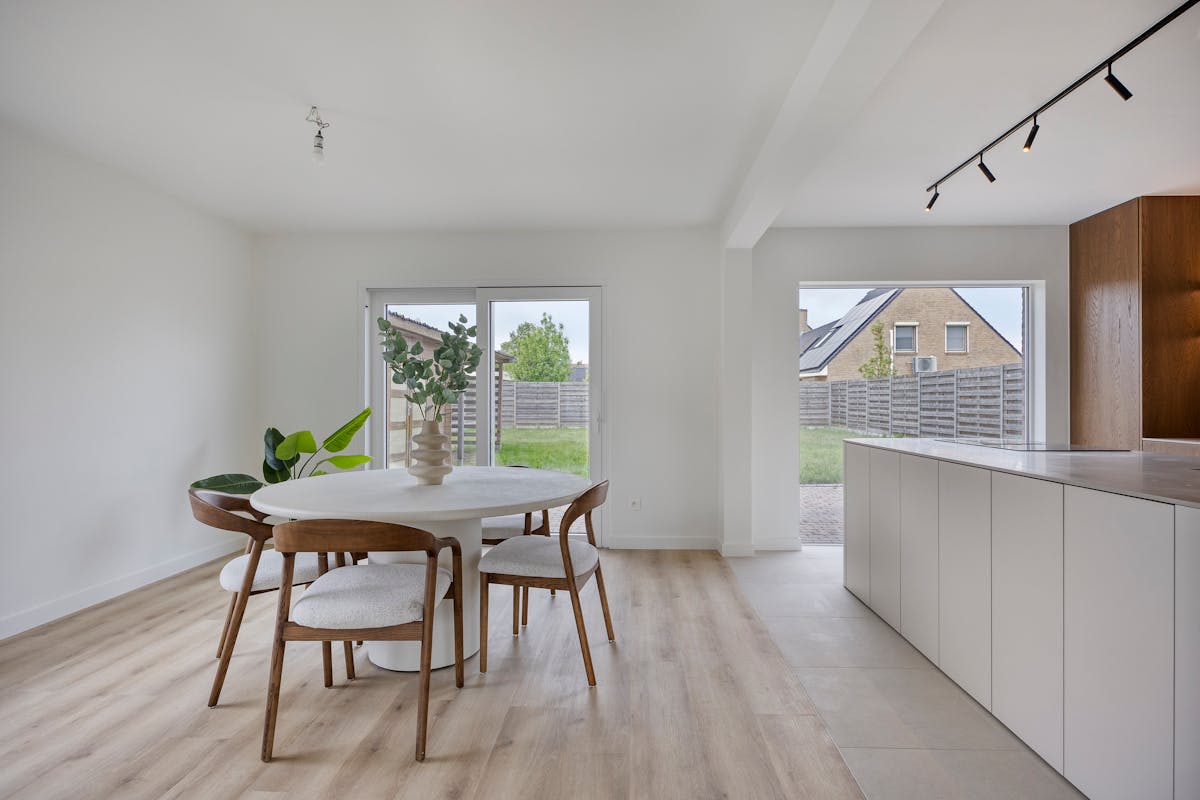 Recent gerenoveerd huis met 3 kamers te koop in Deerlijk - foto 3