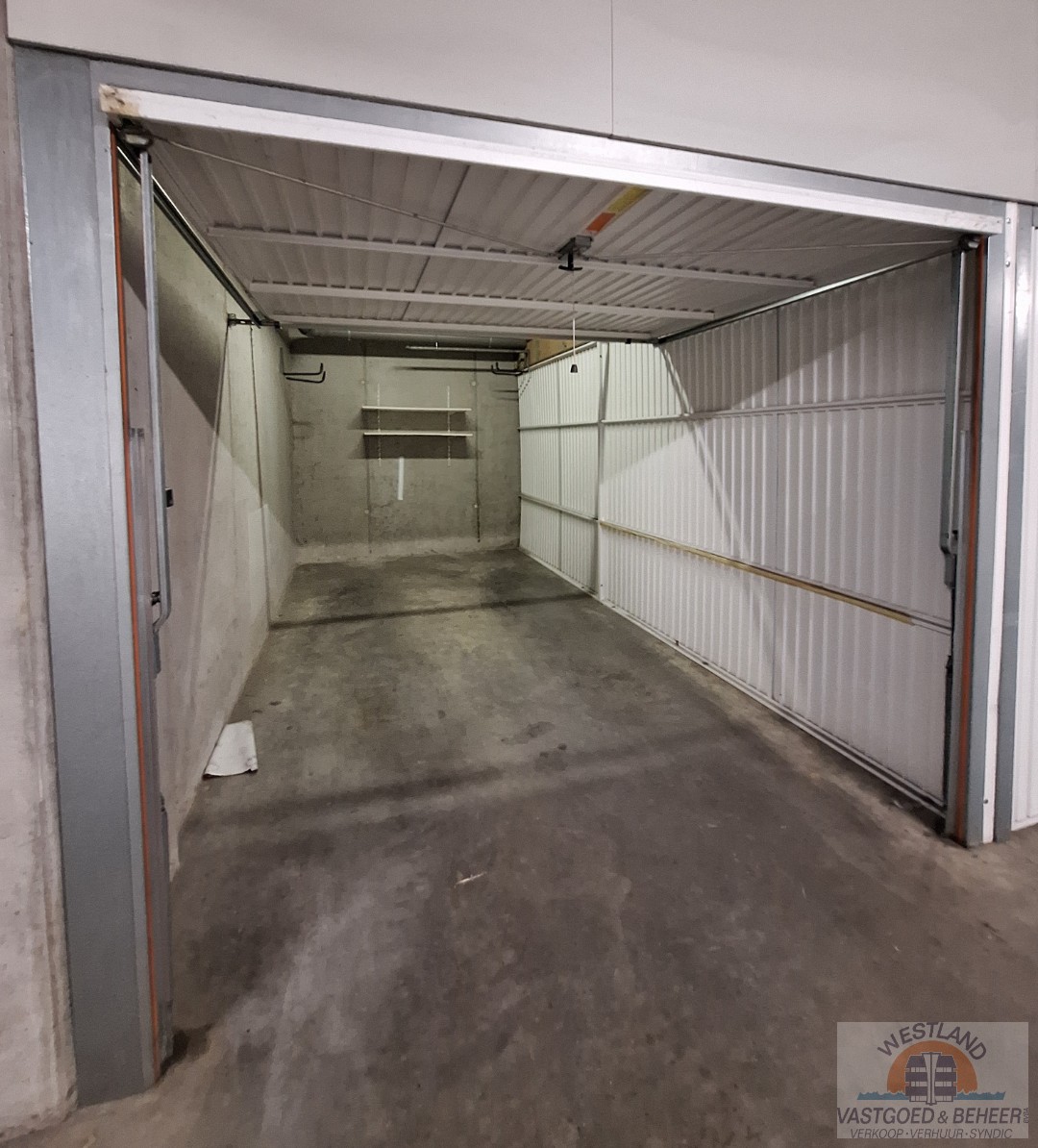 Garagebox in ruime afgesloten ondergrondse parking - foto 3