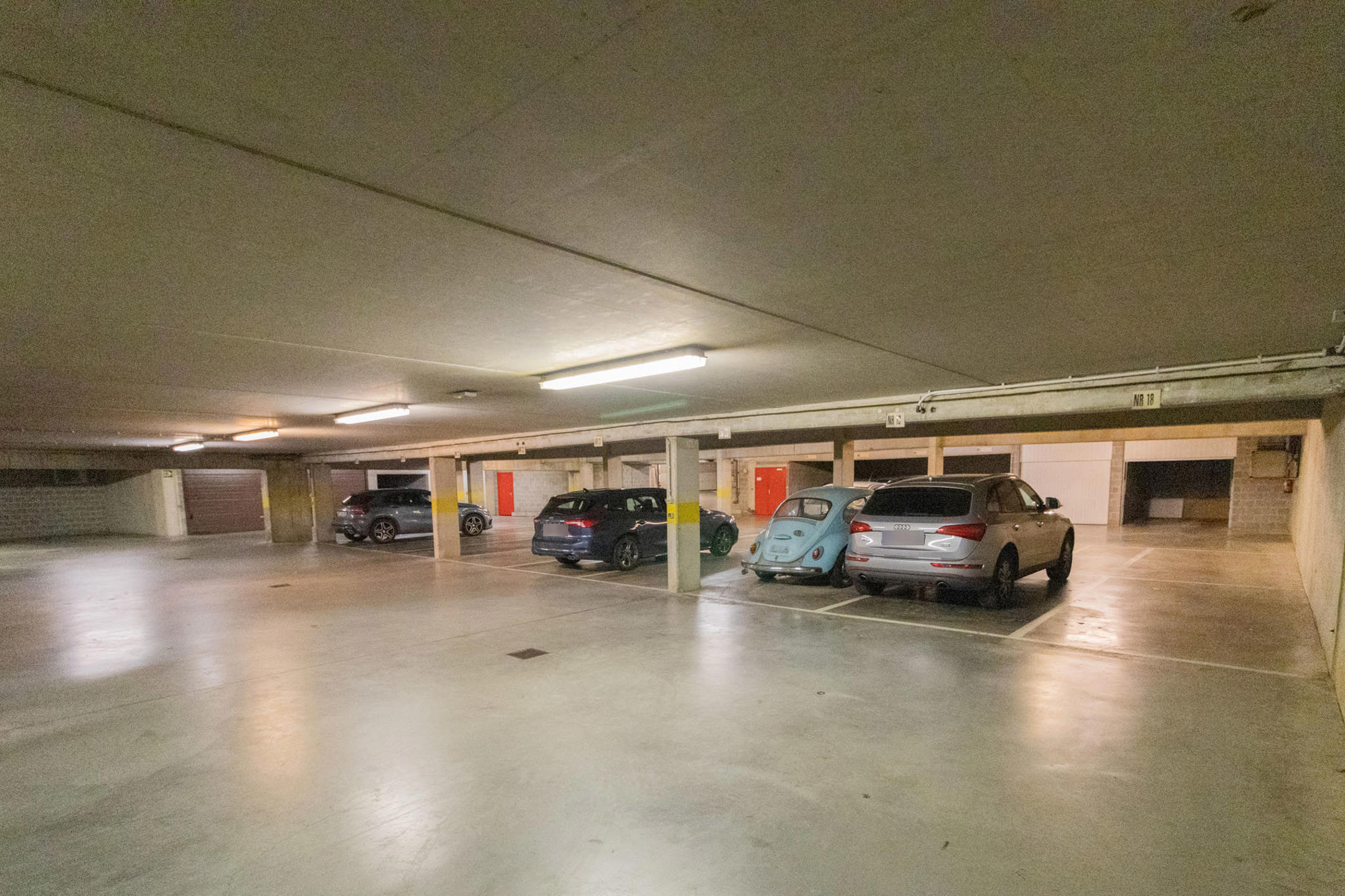 Garage te huur in Sint-Lambrechts-Woluwe - foto 1