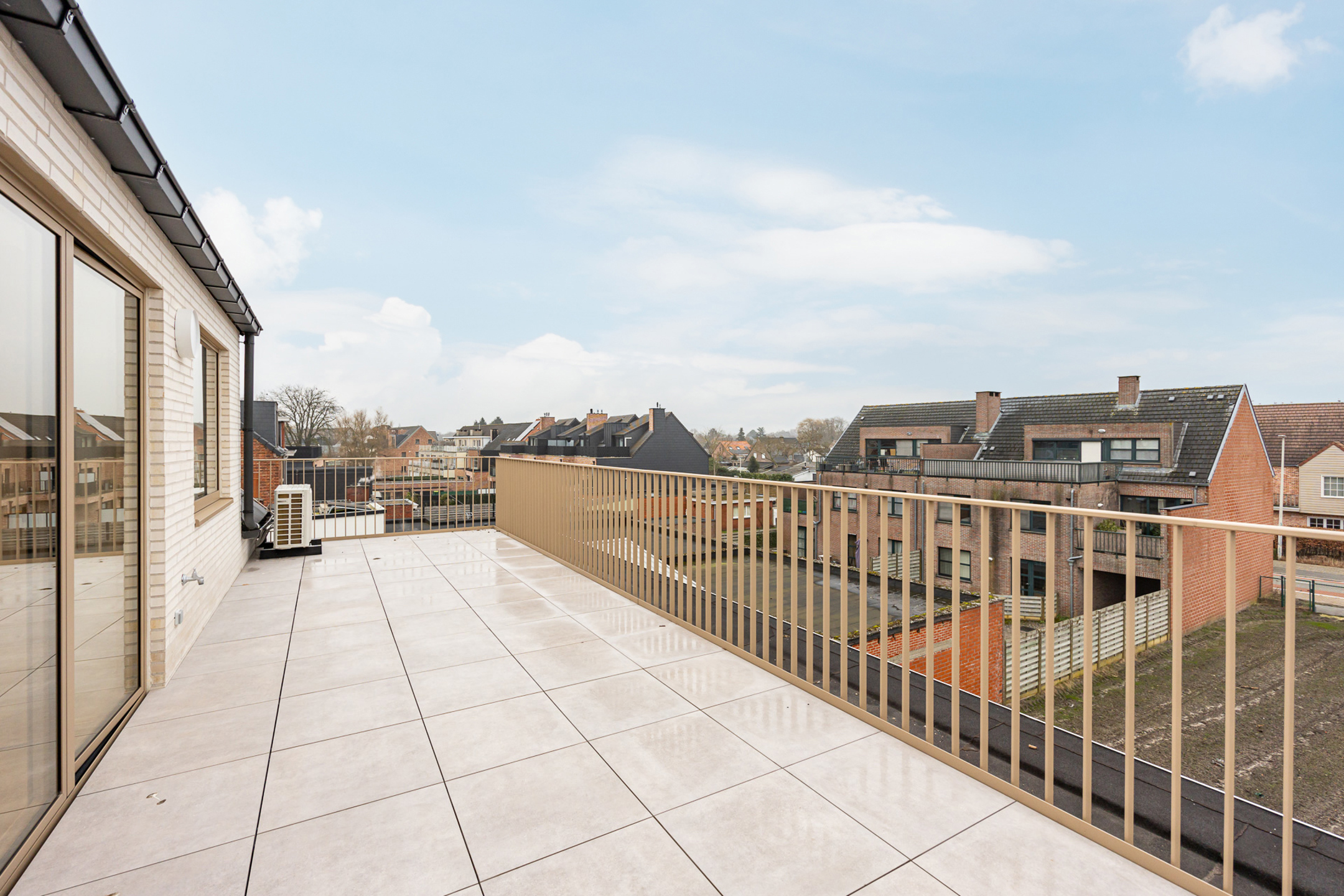 Nieuwbouw penthouse met 1 slaapkamer en groot terras - foto 5
