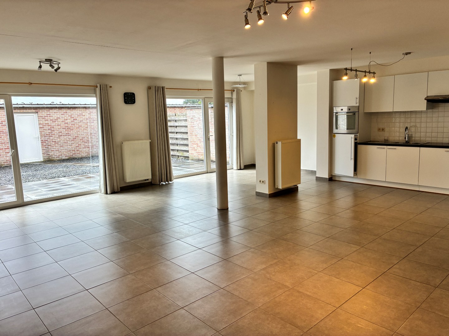 Apartment for rent in Asper with 2 bedrooms - photo 5