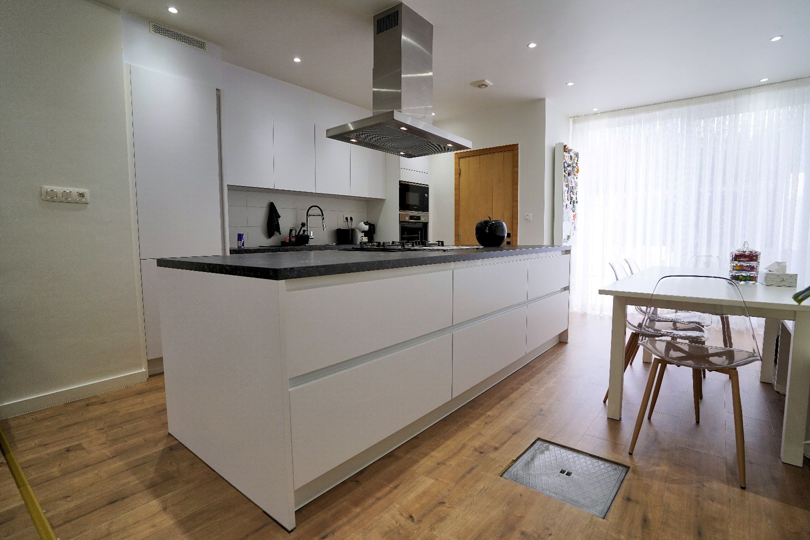 EPC A (44) gerenoveerde woning 3 slpk met koer en tuin - foto 3