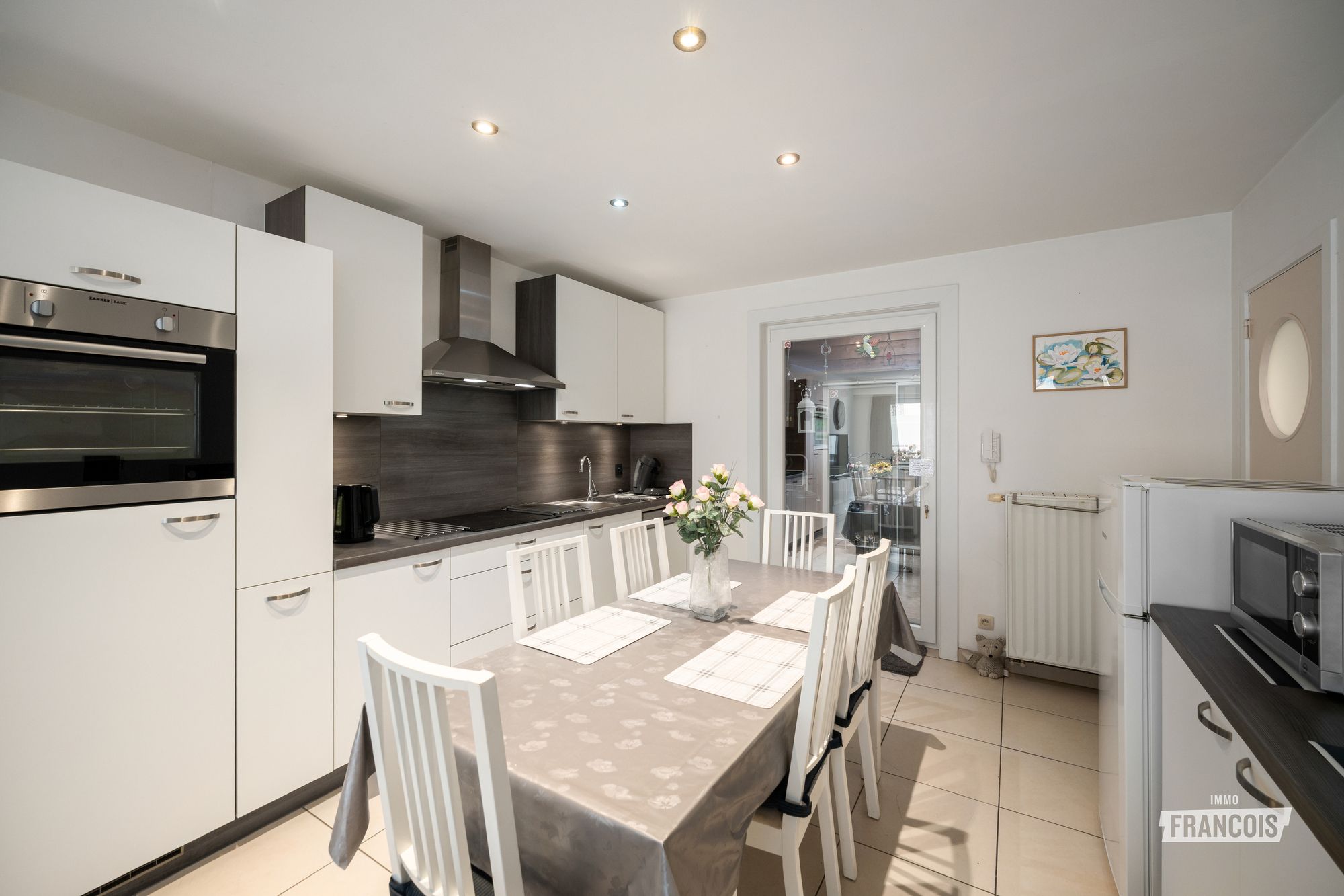 Instapklaar gelijkvloersappartement te koop op centrale locatie in Blankenberge - foto 4