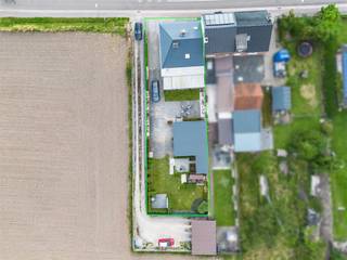 In Sint-Truiden houden we halt aan de Gorsem-Dorp ter hoogte van nummer 19 waar zich deze instapklare gezinswoning bevindt. De woning is gelegen...