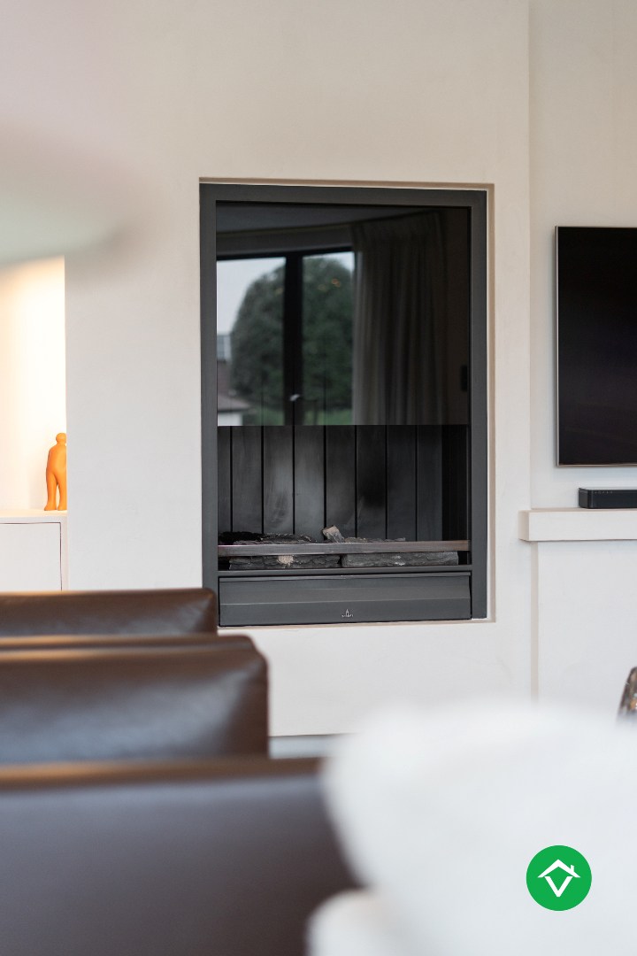 Stijlvolle alleenstaande villa met luxueus interieur en vier slaapkamers te Roeselare - foto 4