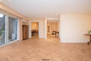 Ontdek dit exclusief appartement van ca. 178 m², gelegen in een prachtig en rustig parkdomein op een steenworp van het centrum van Kapellen. Dit...