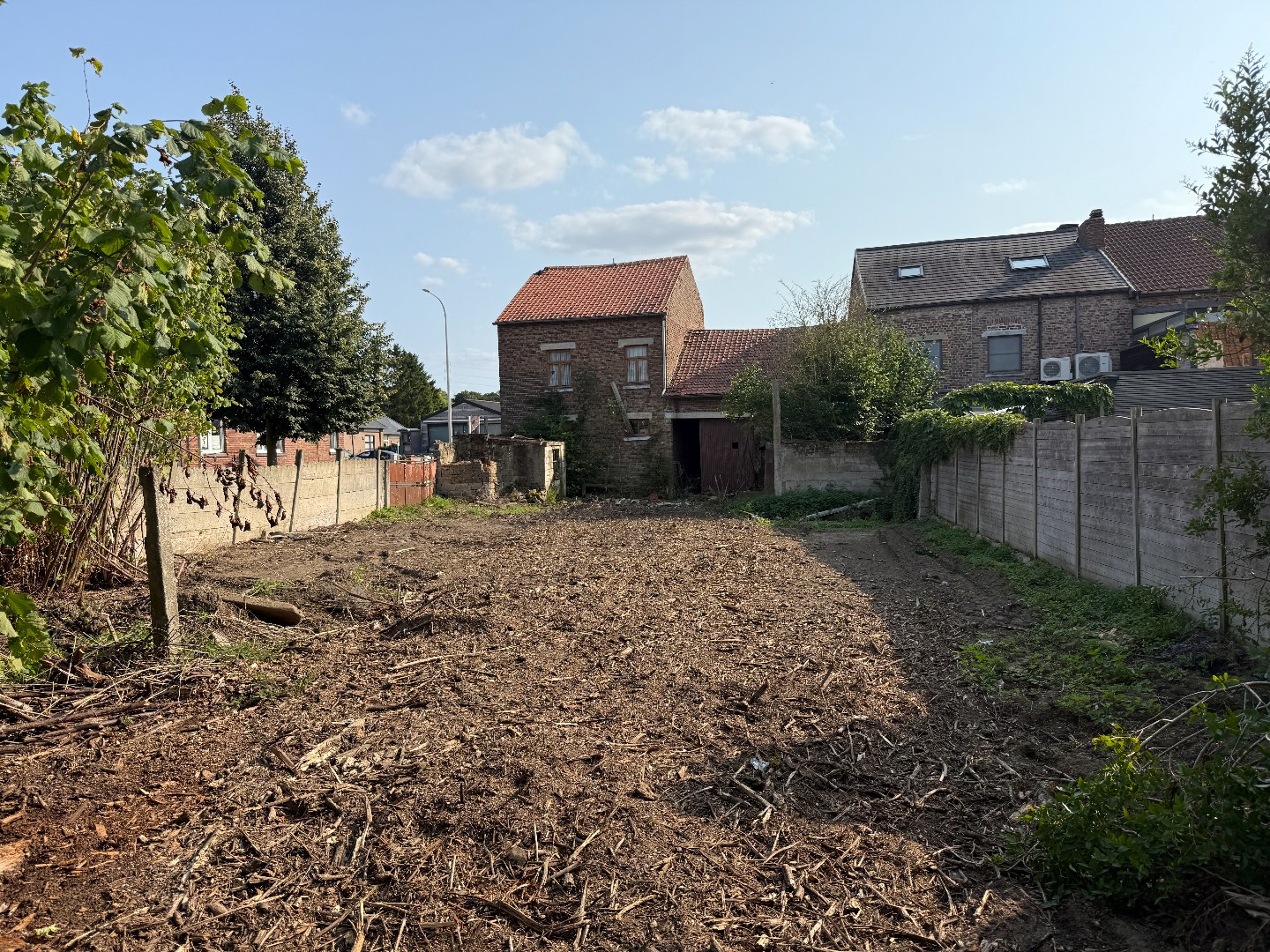 Maison à rénover avec grange et jardin - photo 3
