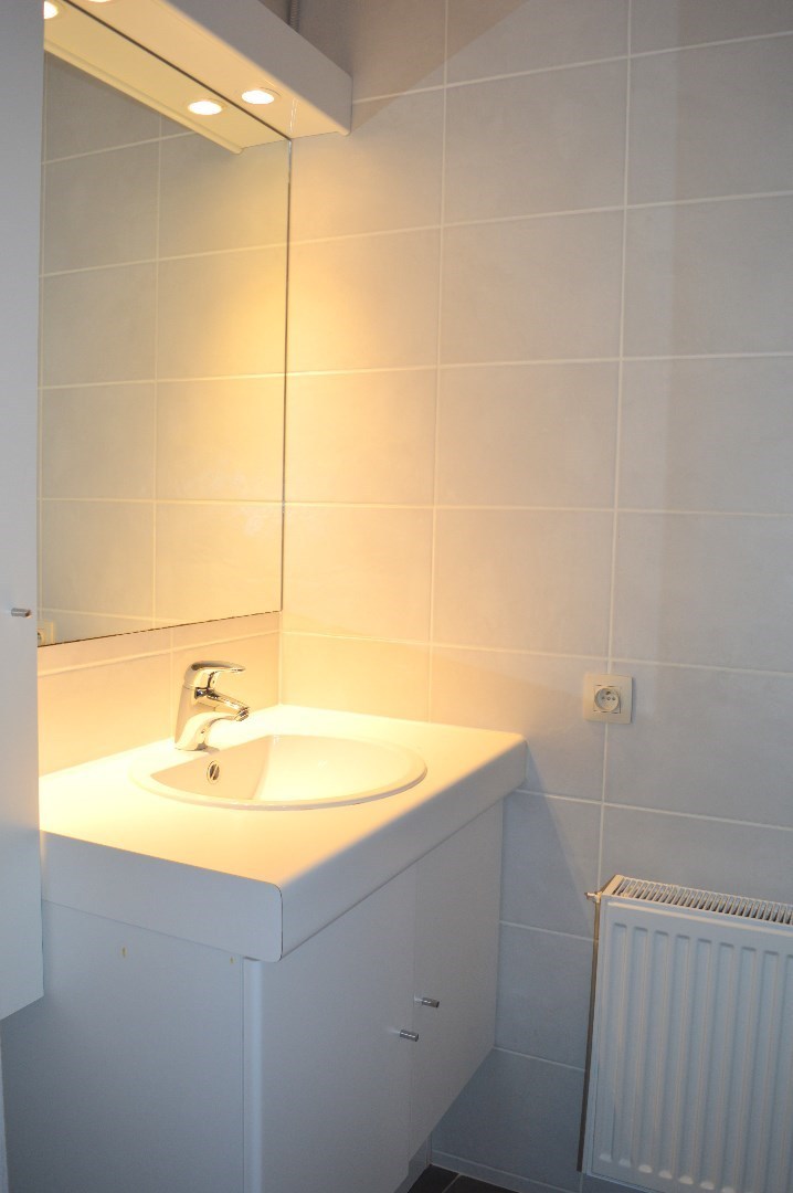 Apartment for rent in Gullegem with 1 bedroom - photo 5