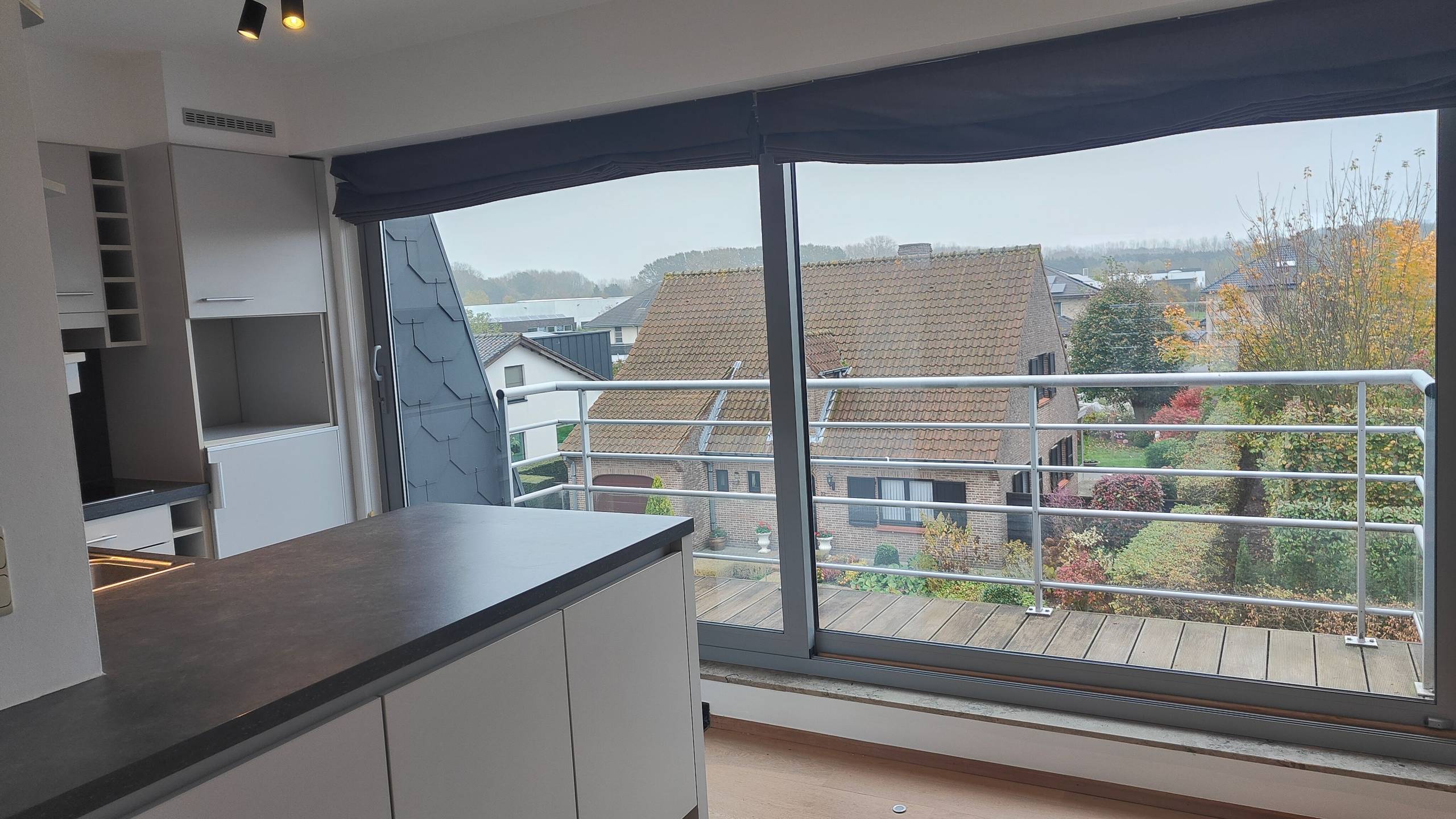 Gezellig Duplex appartement met 2 slaapkamers en garage in Oostkamp - foto 4