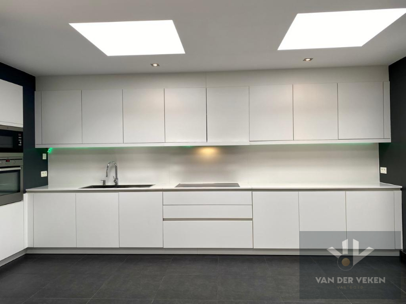 Maison à louer à Hasselt avec 4 chambres - photo 4