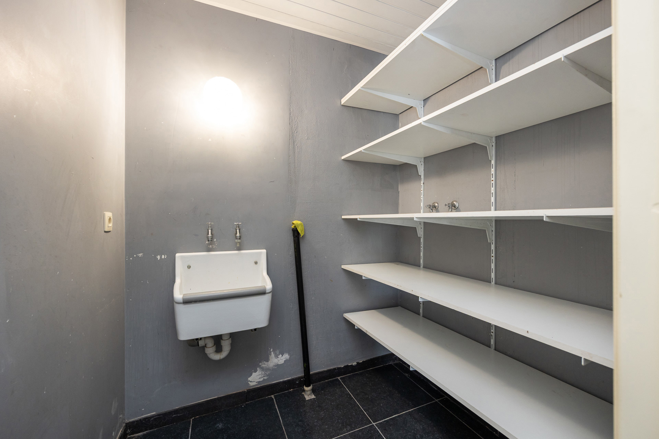 Instapklaar gelijkvloers appartement te St-Antonius - foto 5