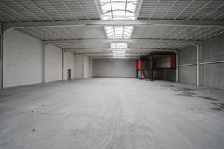 Nouvelle unité PME d'environ 749 m² dans le projet Walle Kortrijk.Dans une première phase, 3 bâtiments commerciaux seront construits sur le...