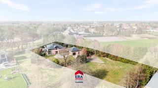 [[ DIT PAND NEEMT DEEL AAN DE ERA OPEN HUIZEN DAG OP 14/3 VAN 9:30 TOT 10:30 ]]Ruime villa op prachtig perceel met 4 à 5 slaapkamersOp een gunstige...