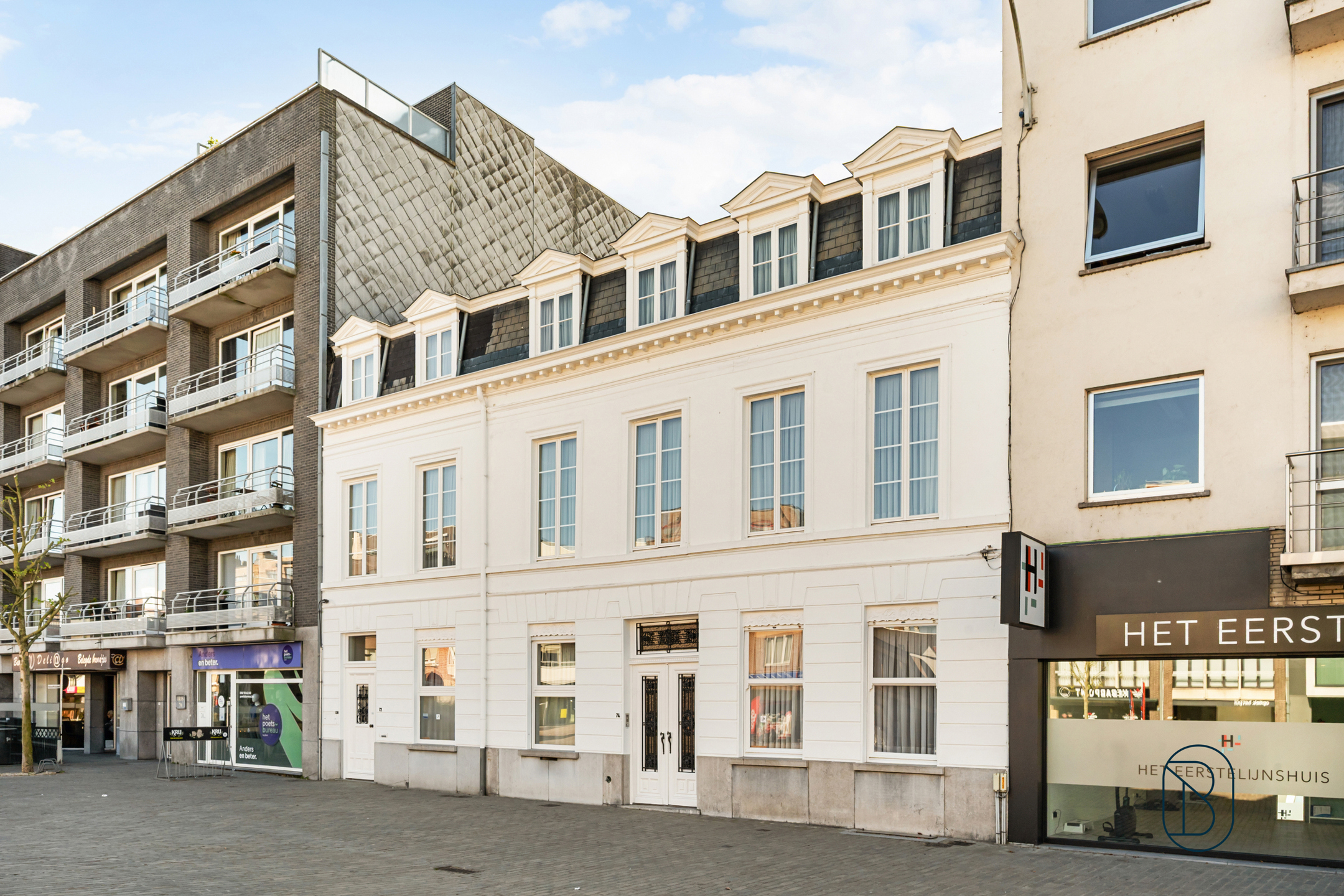 Op de Markt: herenhuis met praktijk, binnentuin en uitweg - foto 3
