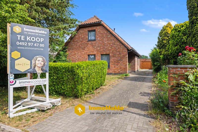 RUSTIG GELEGEN OPEN BEBOUWING MET ZICHT OP GROEN - TE KOOP - foto 1