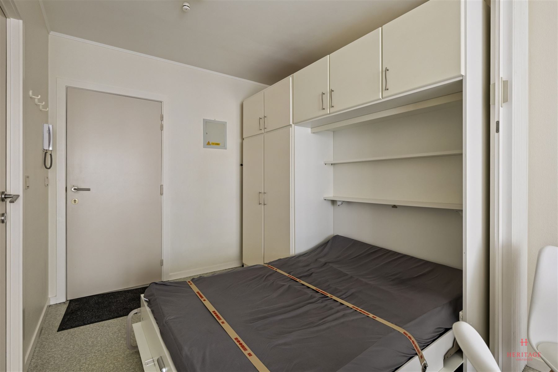 Apartment - photo 2