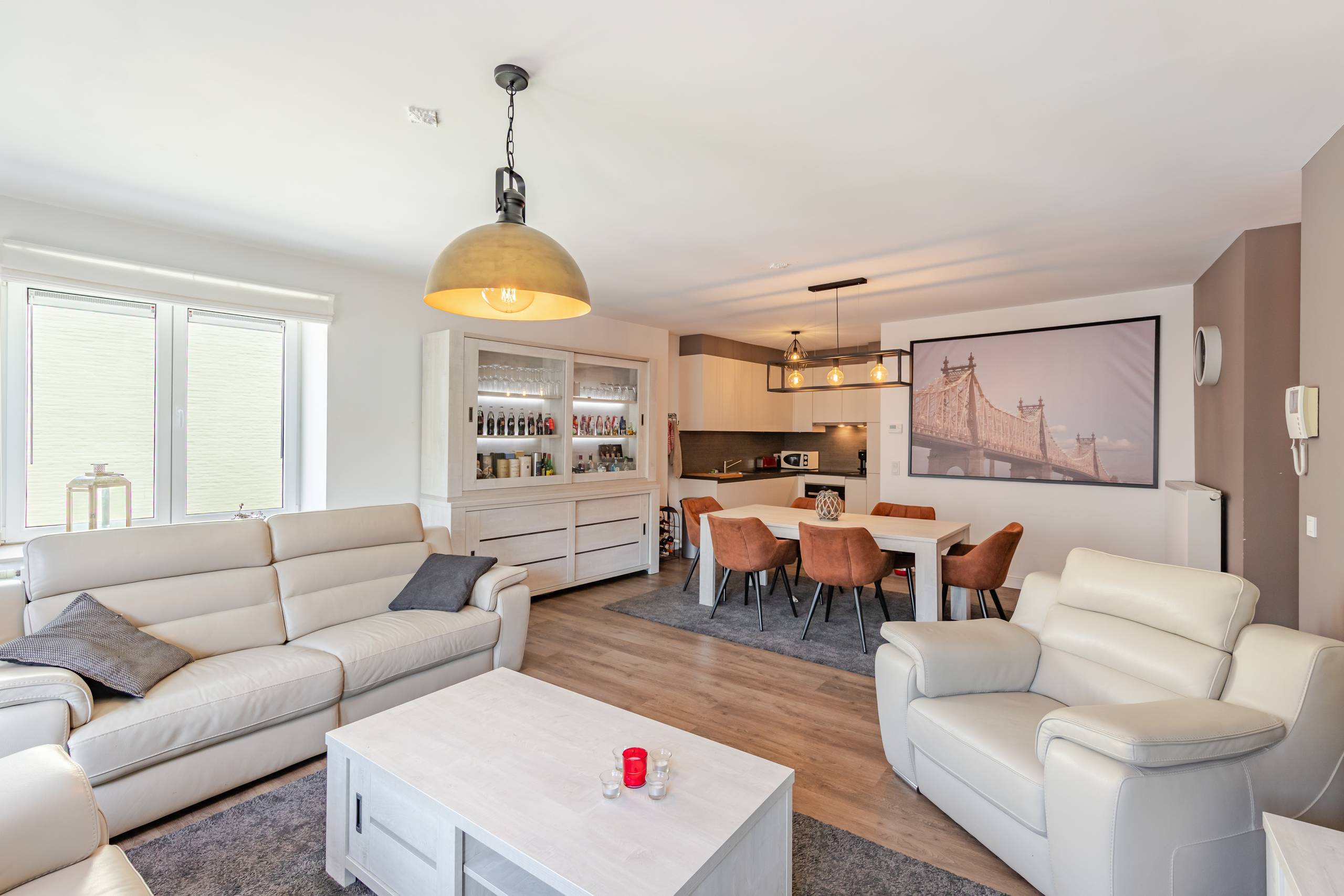 LUXE-APPARTEMENT TE KOOP IN HET CENTRUM VAN WACHTEBEKE - foto 4