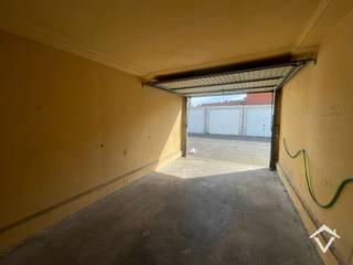 Garage à vendre à Roulers