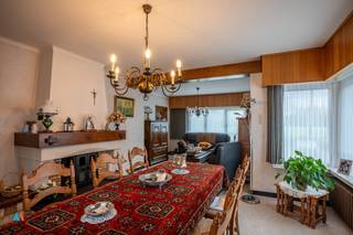 Vrijstaande woning met tuin en garage in MeerleBent u op zoek naar een ruime woning te koop in Meerle? Deze open bebouwing ligt in een rustige,...
