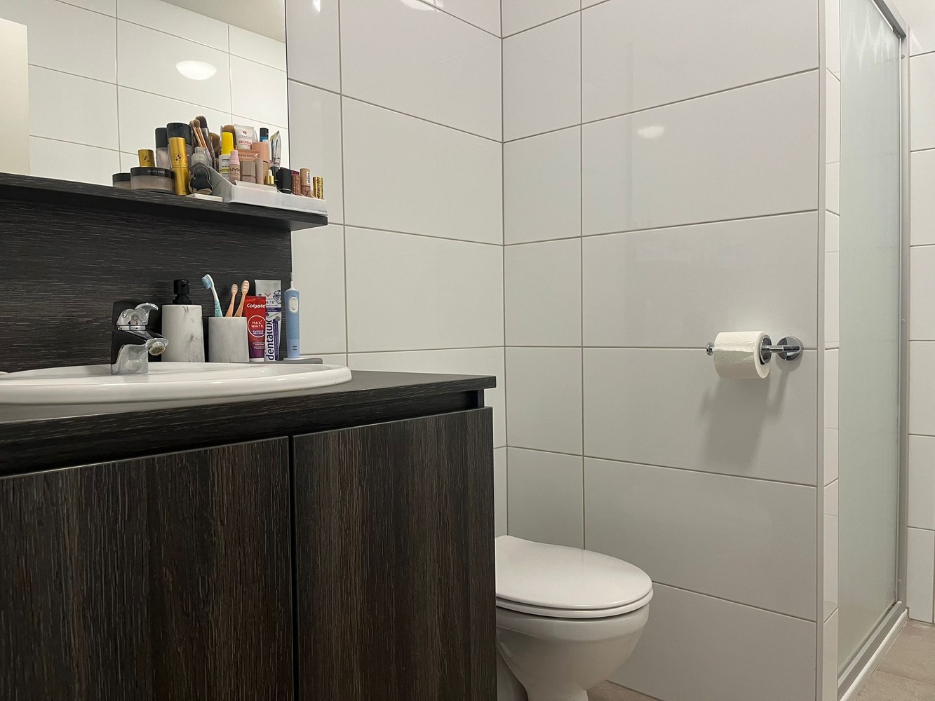 Gezellig modern appartement op de 1ste verdieping met 1 slpk, privé carport &amp; autostaanplaats - foto 5