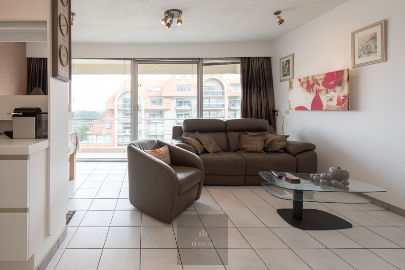 Sunny one-bedroom apartment with sleeping area. - photo 4