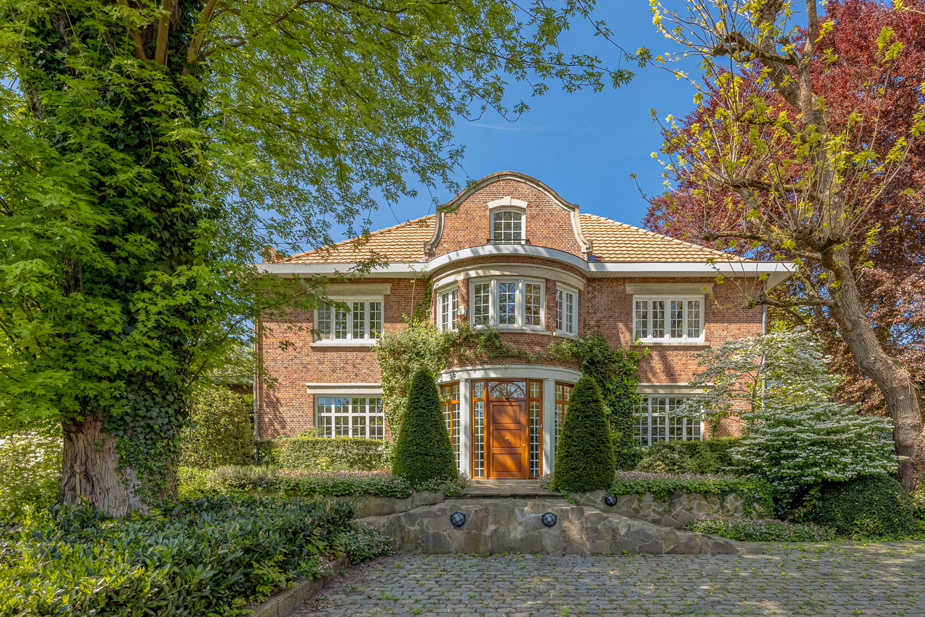 Charmante villa met zwembad op een mooi perceel - foto 1