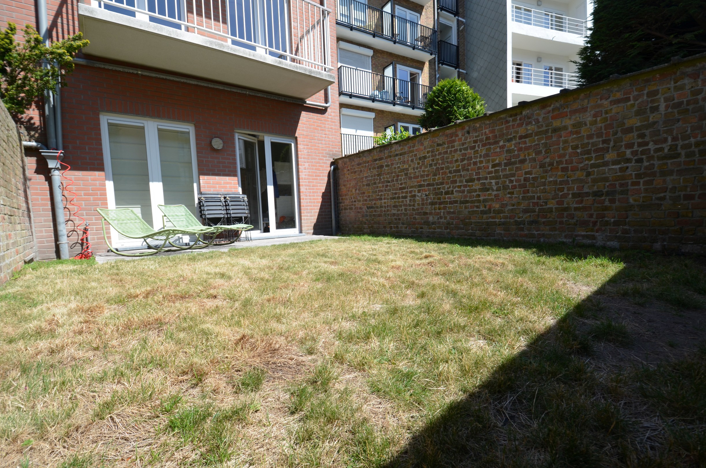 Rustig gelegen tuinappartement gelegen nabij de Zoutelaan. - foto 5