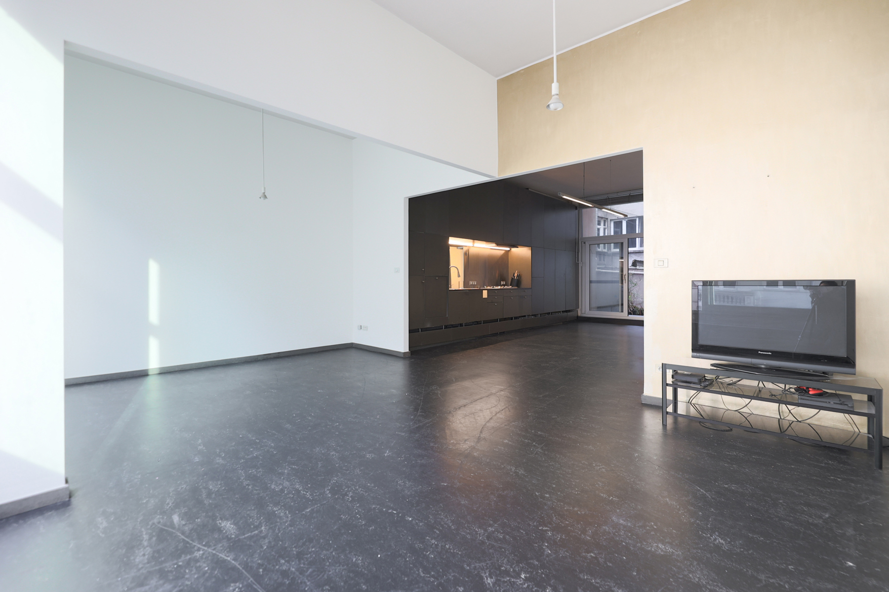 Uniek appartement met loftgevoel en terras - foto 3