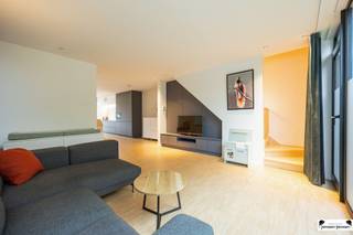 MODERN ENERGY EFFICIENT HOME WITH HIGH QUALITY FINISHESIn a quiet and child-friendly neighborhood you will find this modern newly built home. Built...