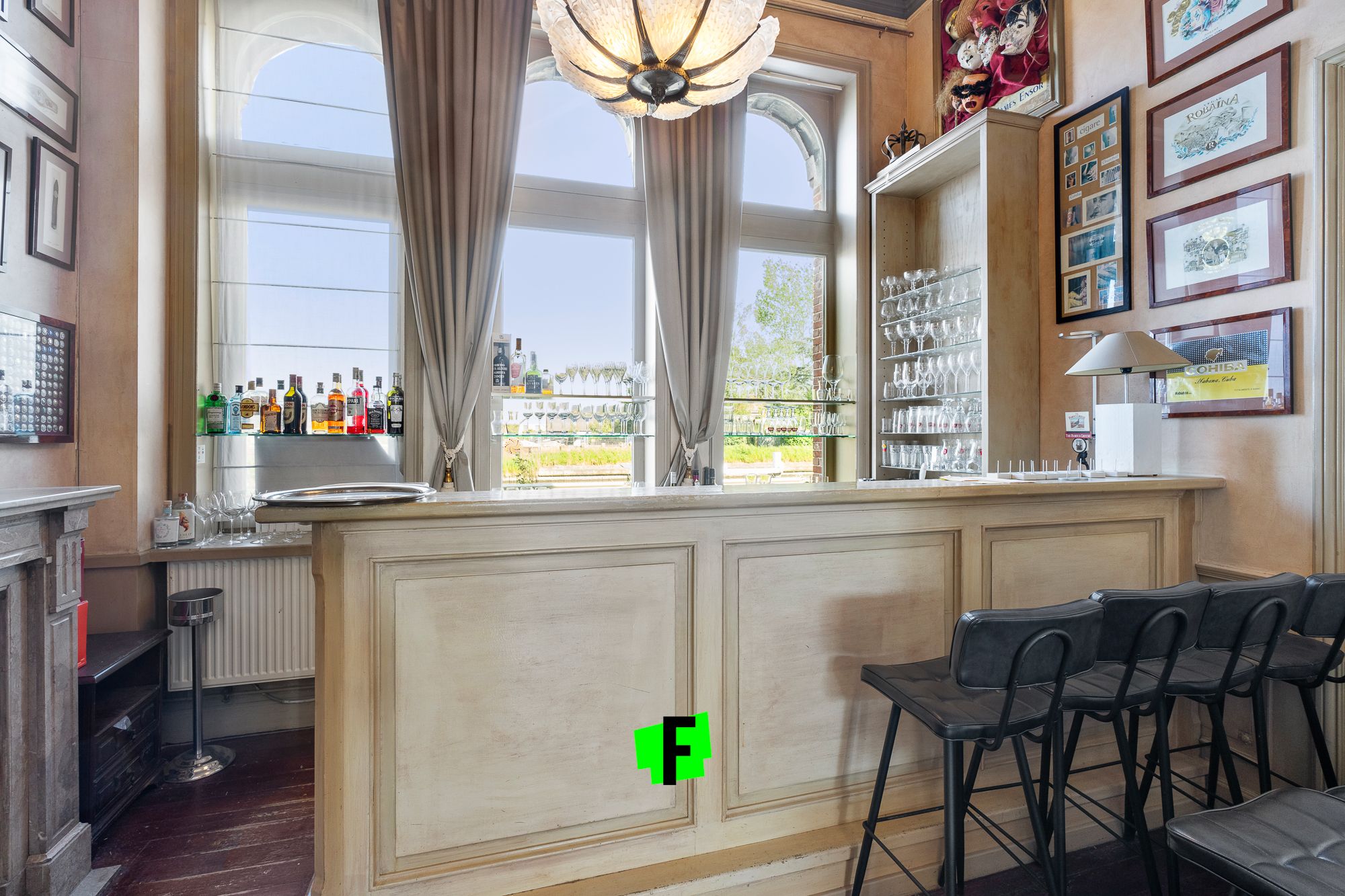 Prachtige herenwoning (ingericht als feestzaal & restaurant) langs de vaart in Oudenburg - foto 5