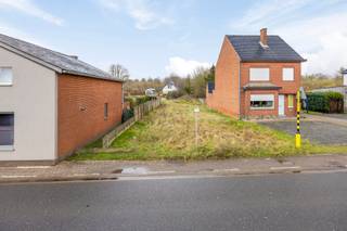 Welgelegen bouwgrond van 548m² aan de Ertsenrijkstraat (langs nr. 32)Deze uitstekend gelegen bouwgrond van 548m² biedt de perfecte gelegenheid voor...