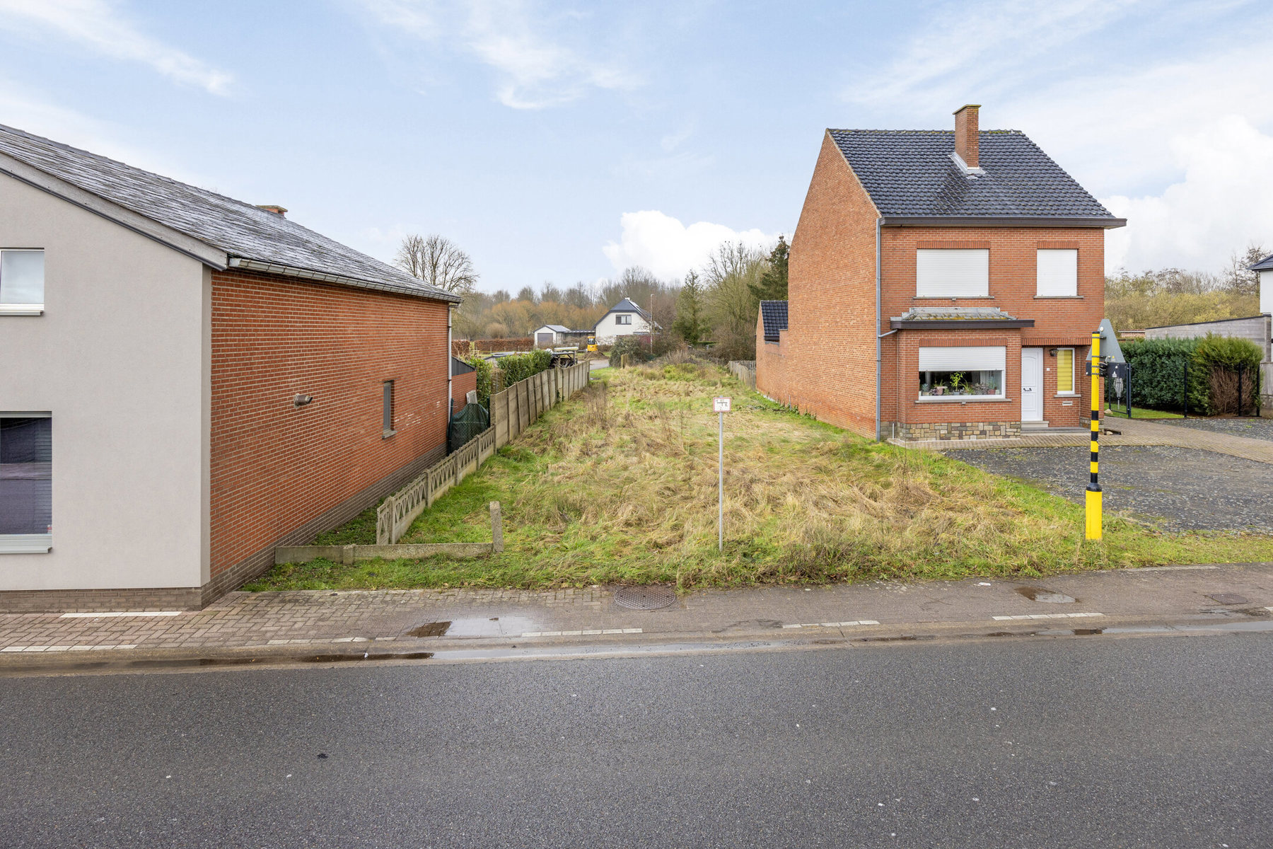 Welgelegen bouwgrond van 548m² aan de Ertsenrijkstraat - foto 2