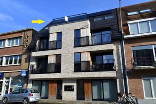 Deze prachtige penthouse appartement in Gullegem is een droom die uitkomt voor iedereen die op zoek is naar luxe en comfort. Gelegen op de...