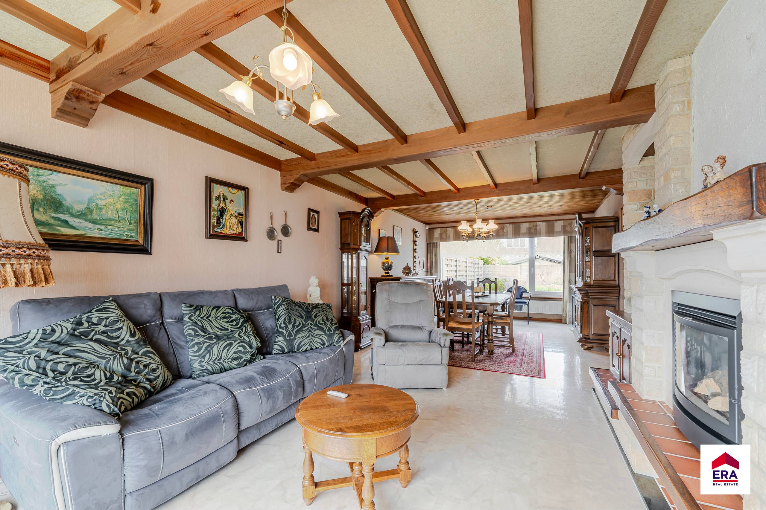 Rustig gelegen woning met 4 slaapkamers, garage en tuin - foto 4