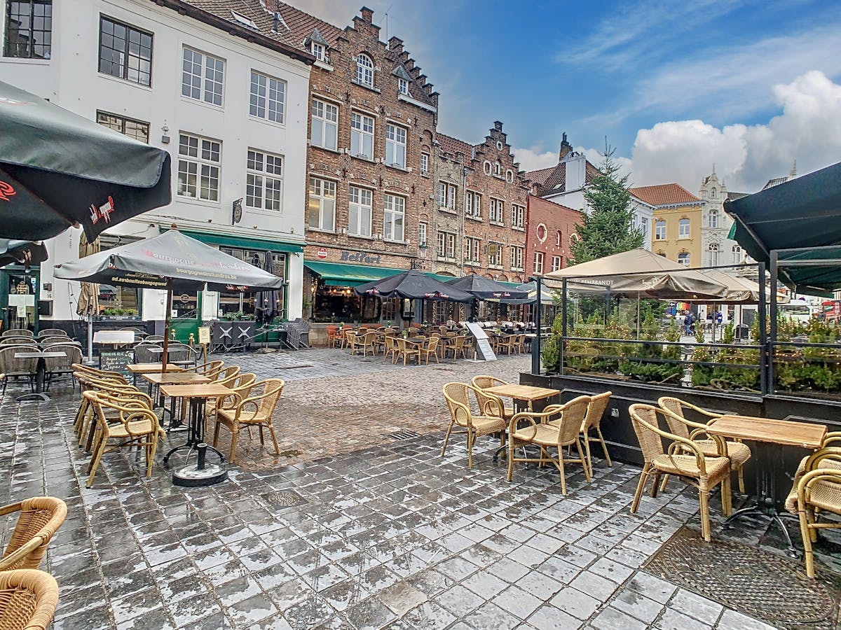 Verhuurd horecapand met terras op de Eiermarkt in Brugge - foto 4