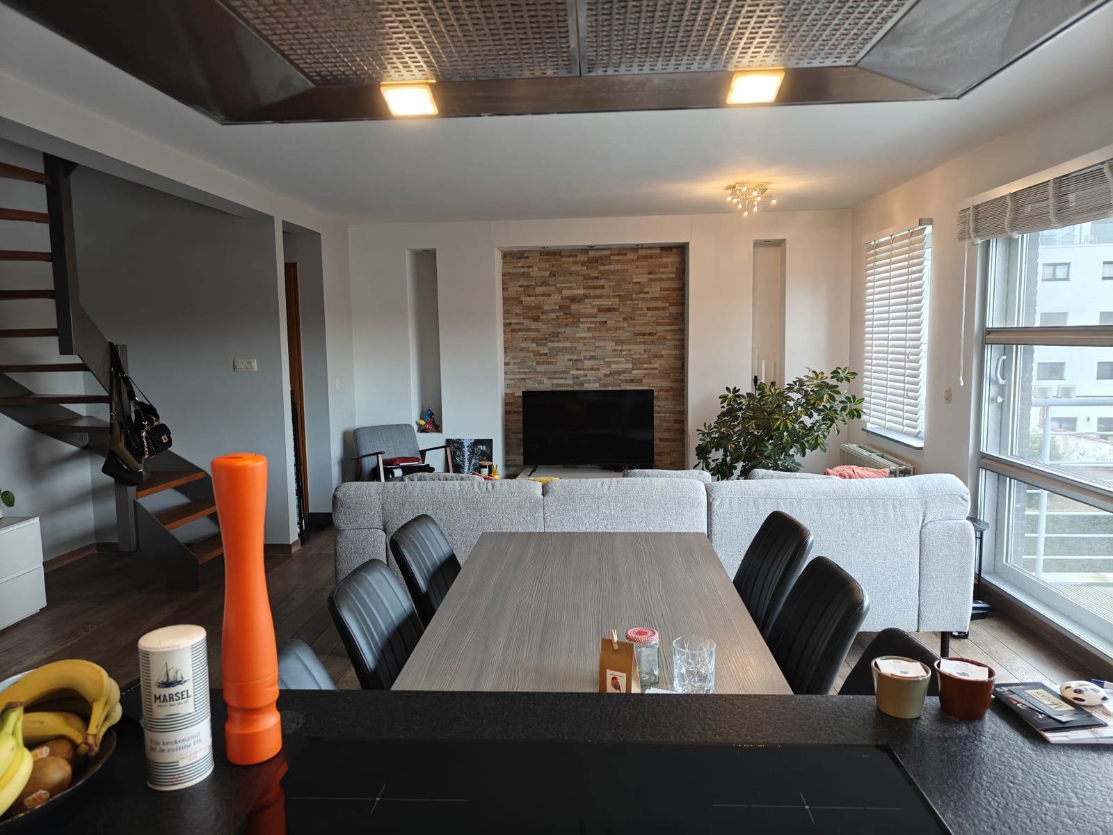 2 slaapkamer appartement met aparte garage - foto 3